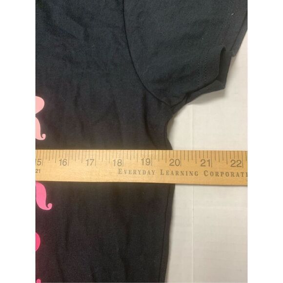 Breast Cancer Survivor T-shirt - Picture 4 of 5